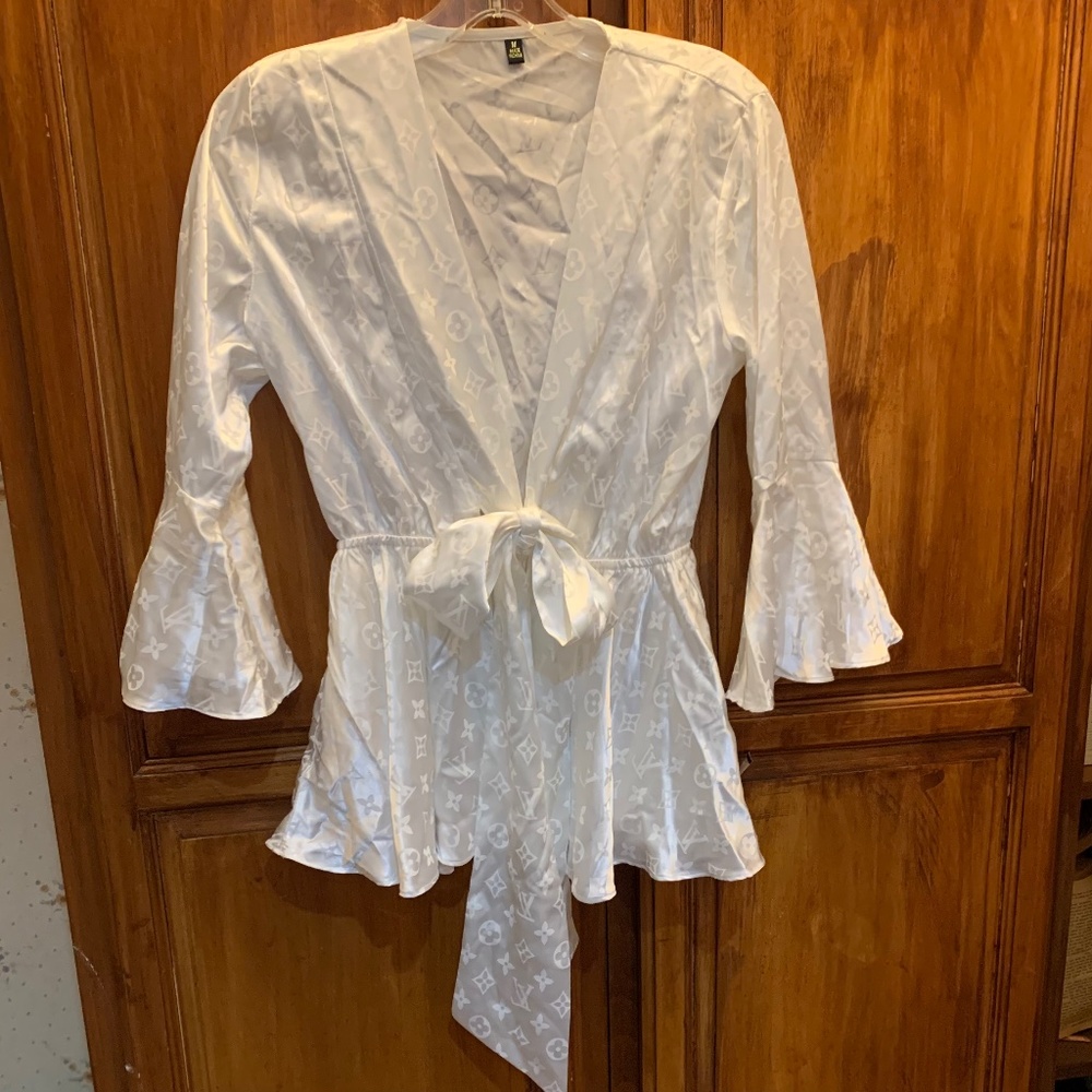 Ladies White Top